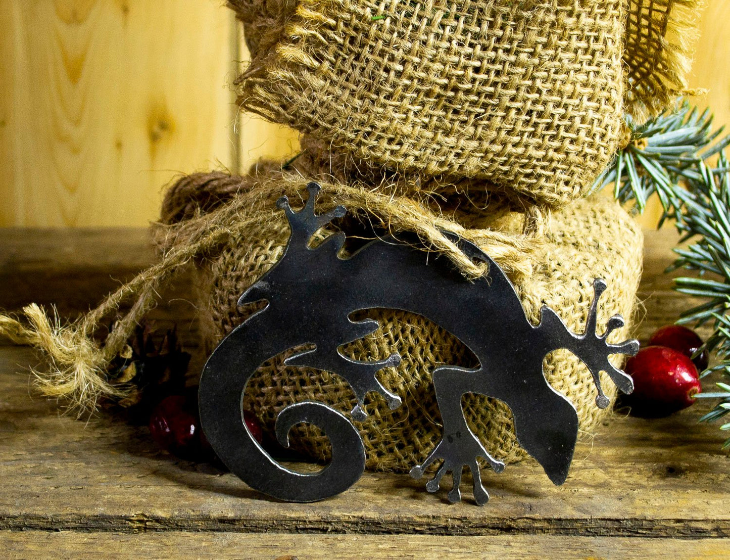 Lizard Metal Christmas Tree Ornament Holiday Decoration Raw Steel Gift Recycled Nature Home Decor