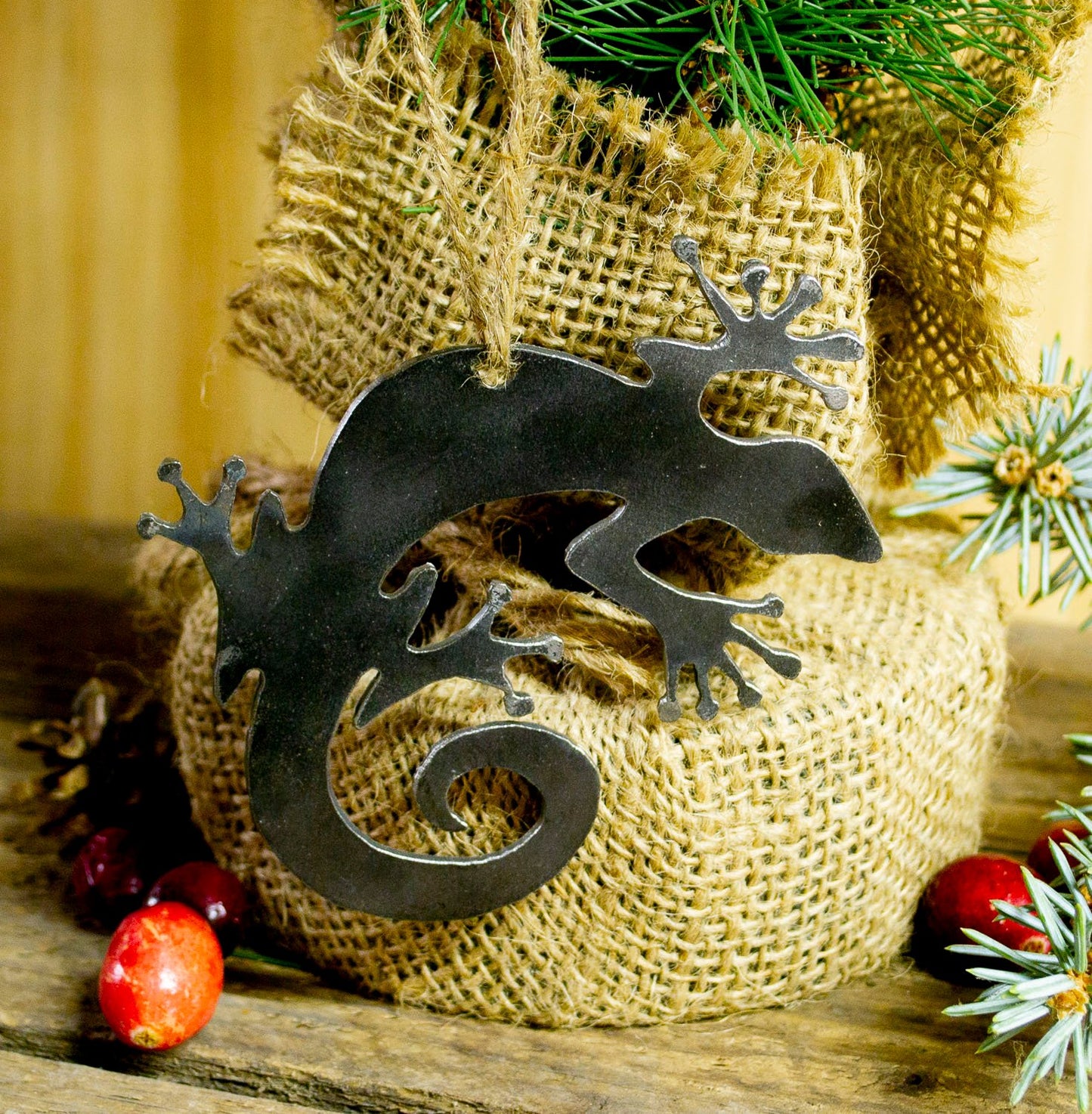 Lizard Metal Christmas Tree Ornament Holiday Decoration Raw Steel Gift Recycled Nature Home Decor